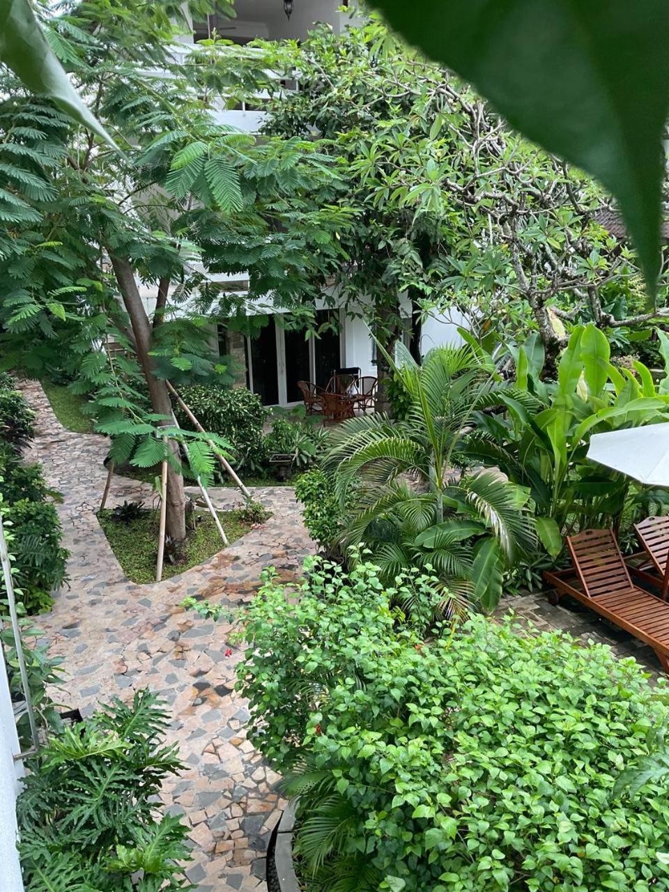 Sari Bunga Kuta Bali Hotel 3*