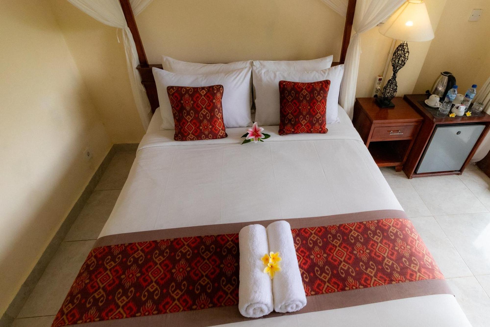 Doni House & Resort 3*