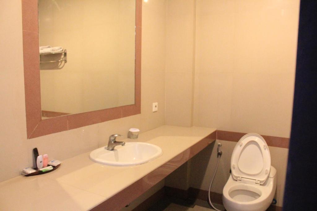 Taman Tirta Ayu Pool And Mansion Hotel 3*