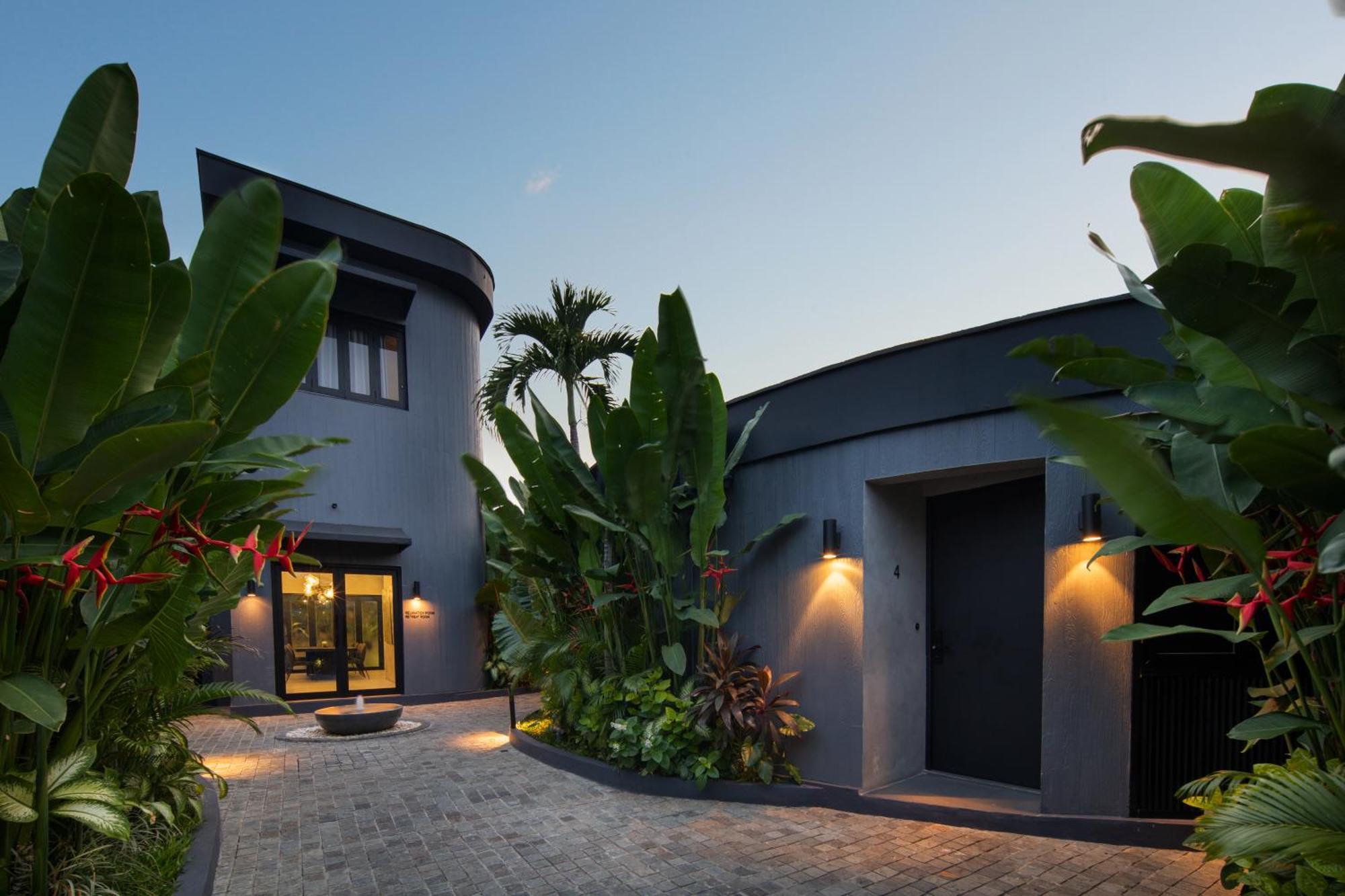 Je Ne Sais Quoi Seminyak (Bali)
