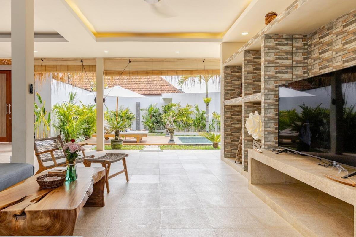 10 Rose Bali 3br Luxury * Ungasan (Bali)