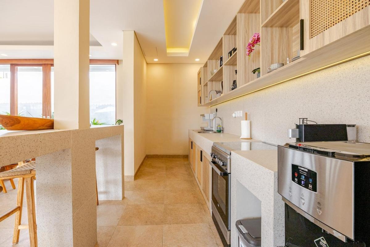 10 Rose Bali 3br Luxury Villa