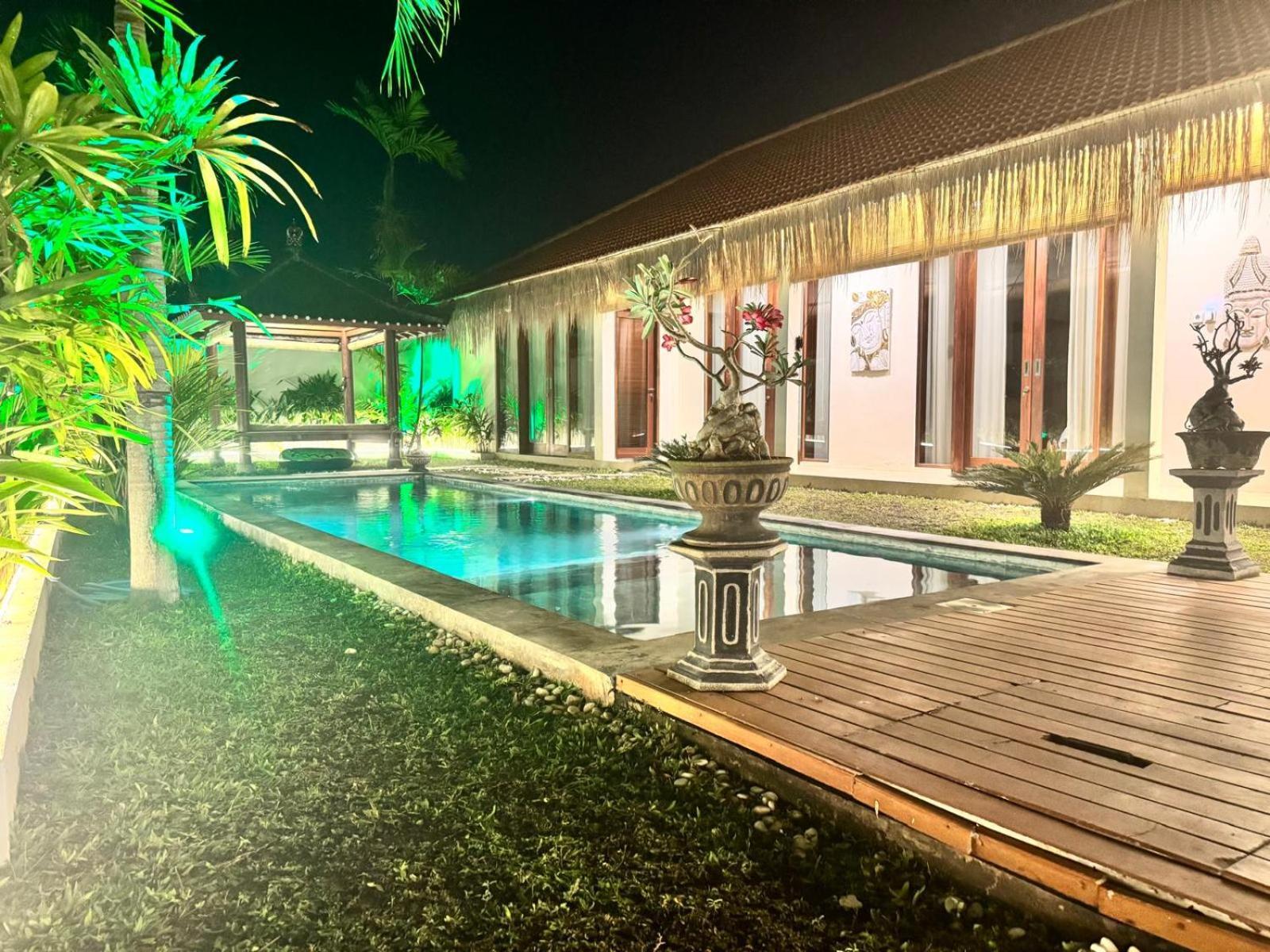 10 Rose Bali 3br Luxury * Ungasan (Bali)