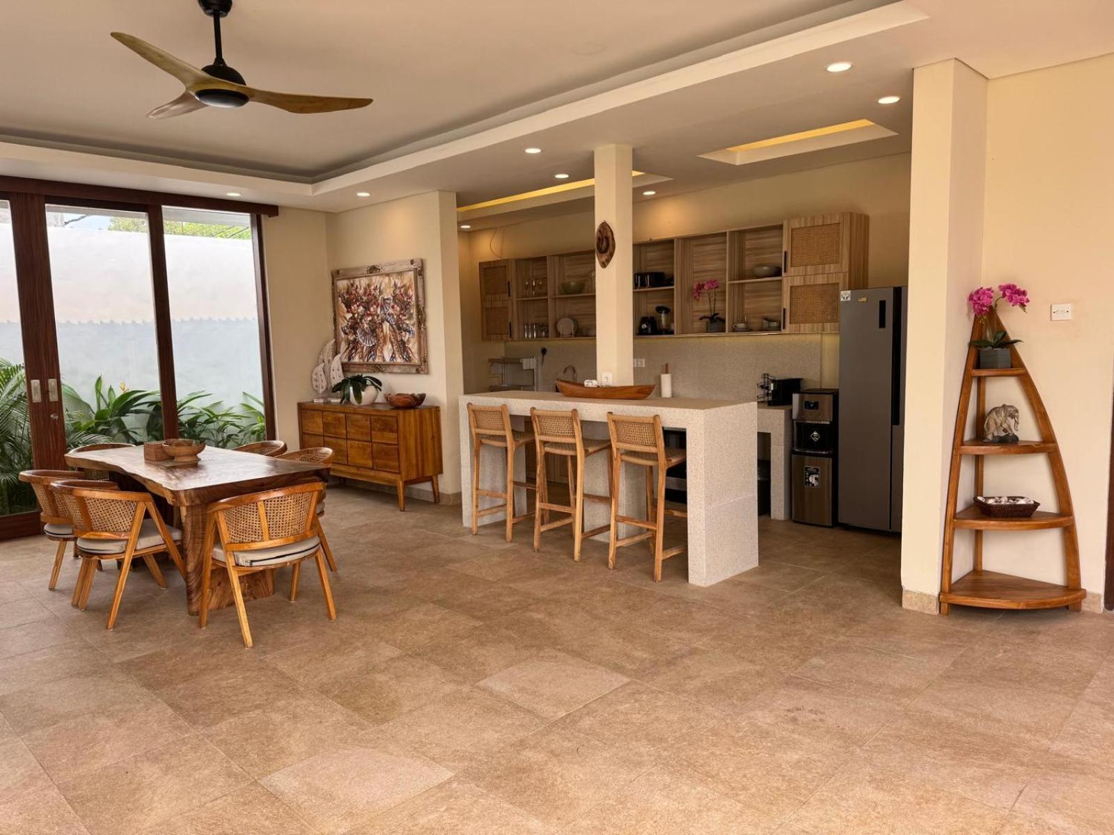 10 Rose Bali 3br Luxury Villa Ungasan (Bali)