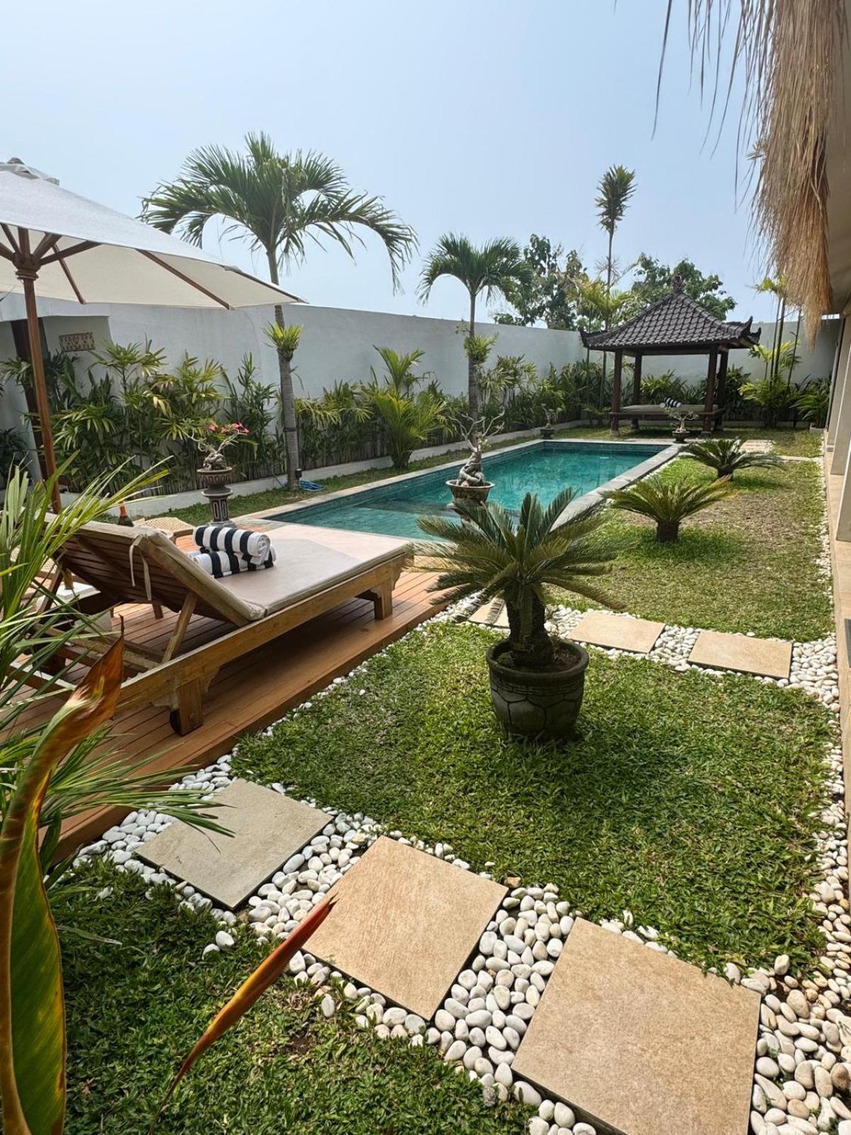 10 Rose Bali 3br Luxury *