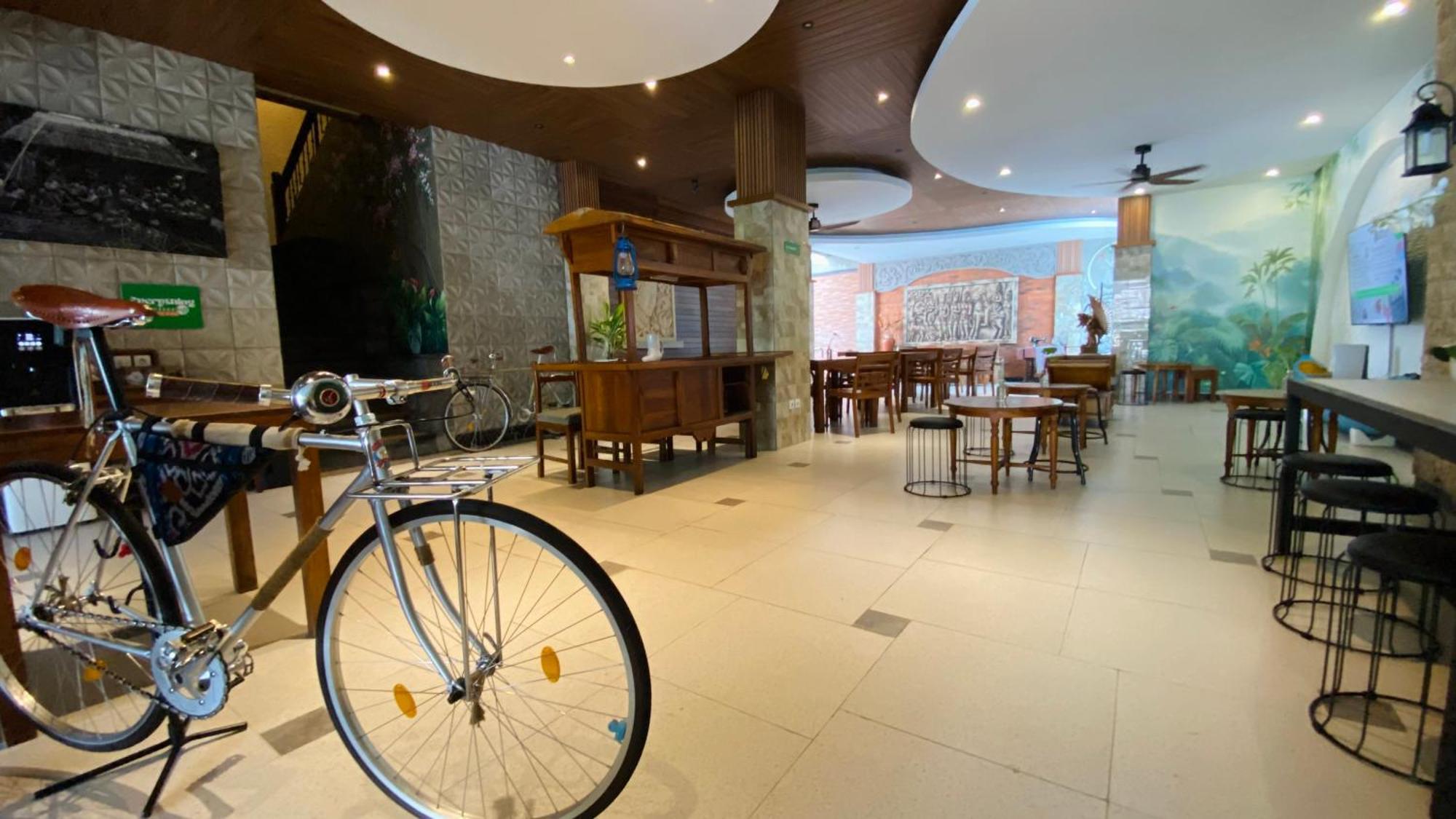 Hotel Sandat Legian (Bali)