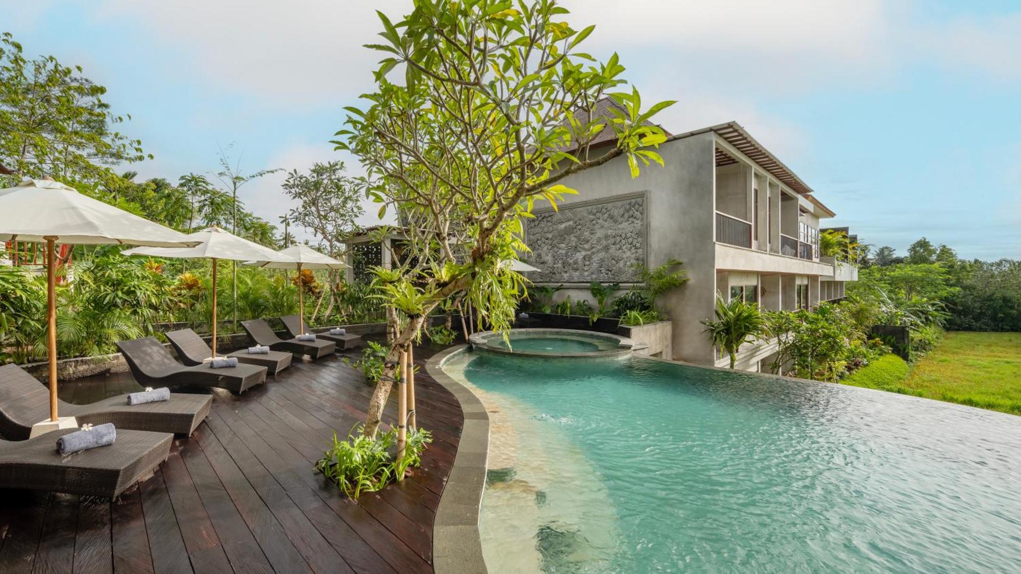 Hotel Emana Akatara 4*