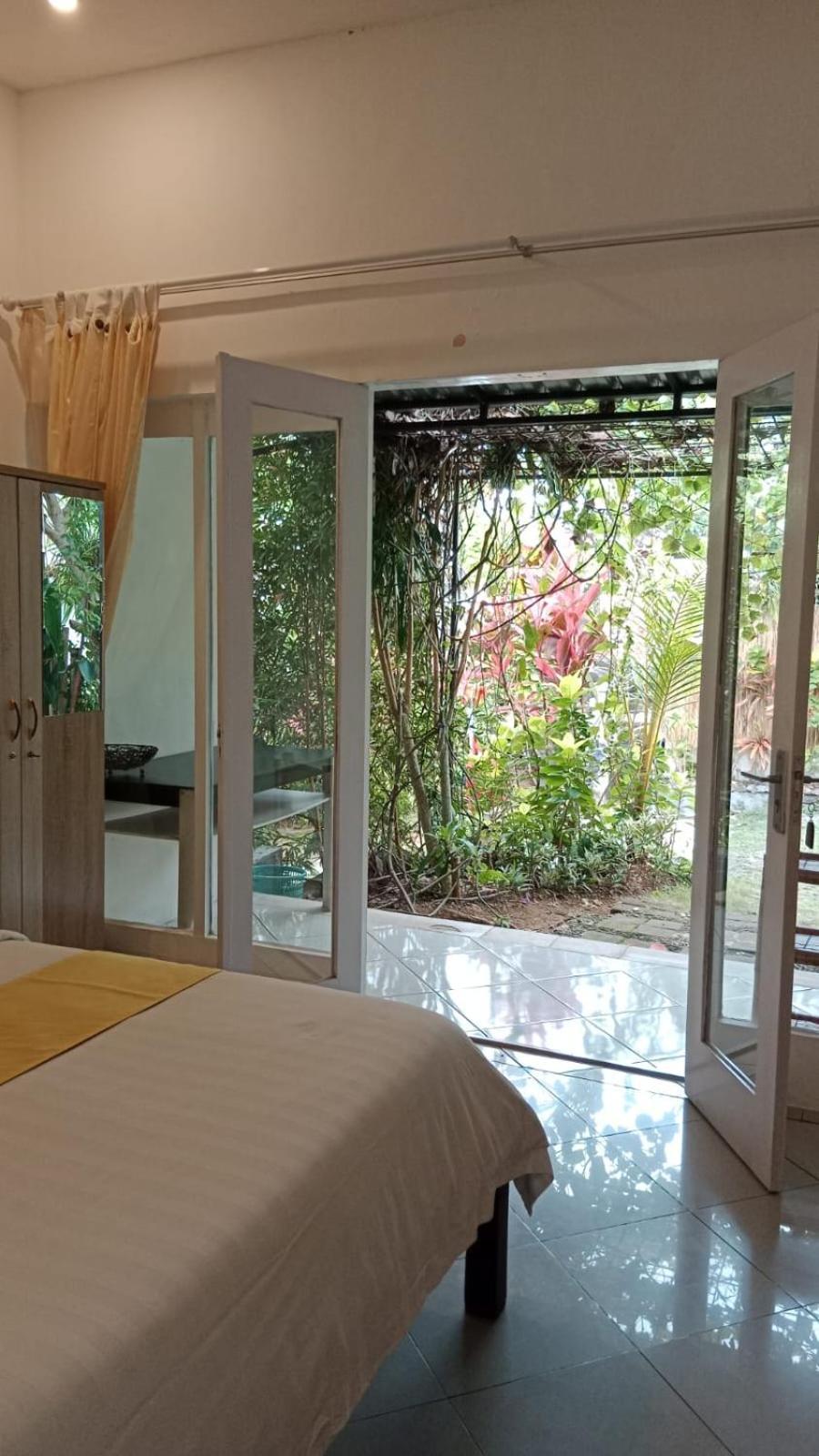 Summer Bali Nusa Dua (Bali)