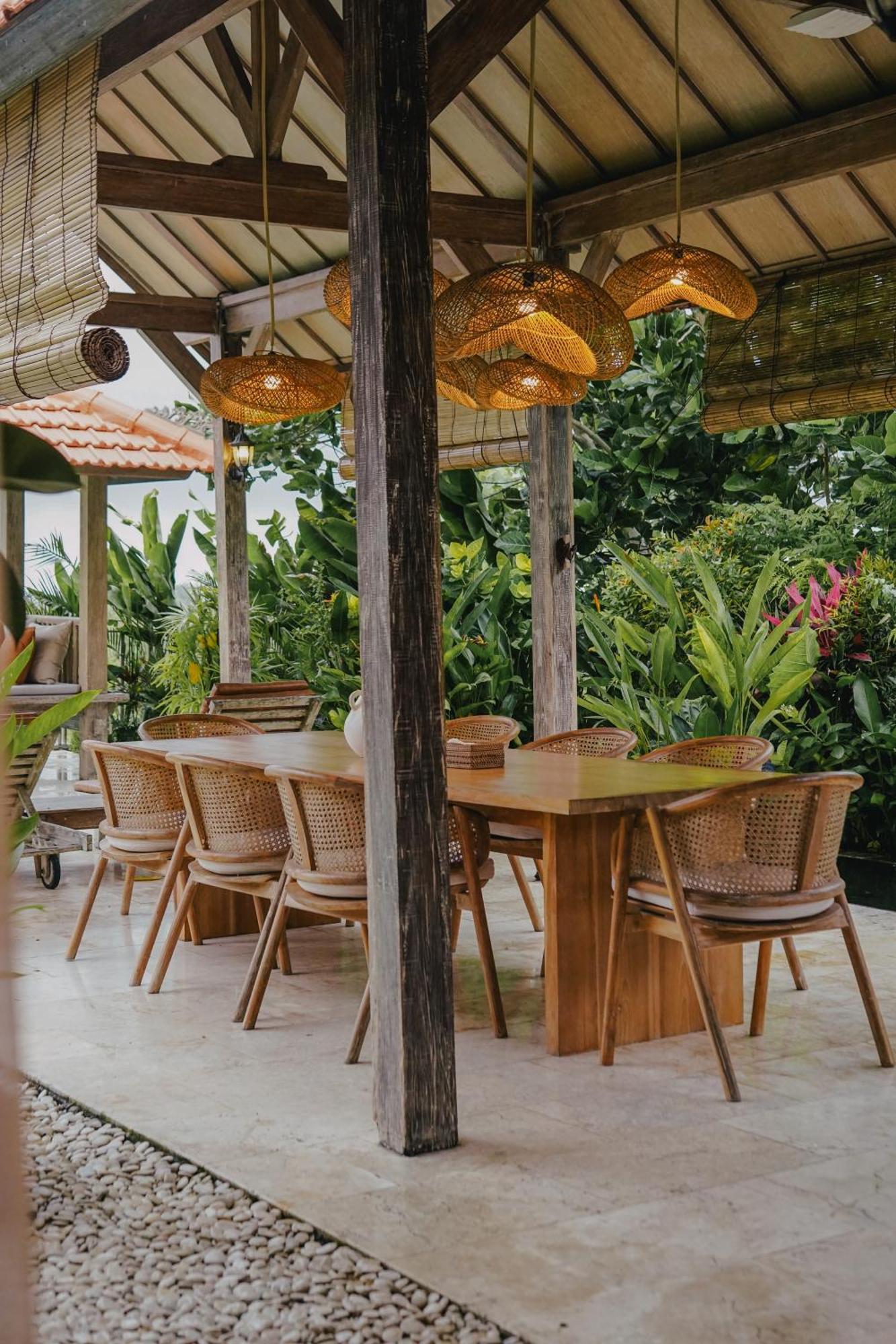 Villa Tropical Indah Uluwatu (Bali)
