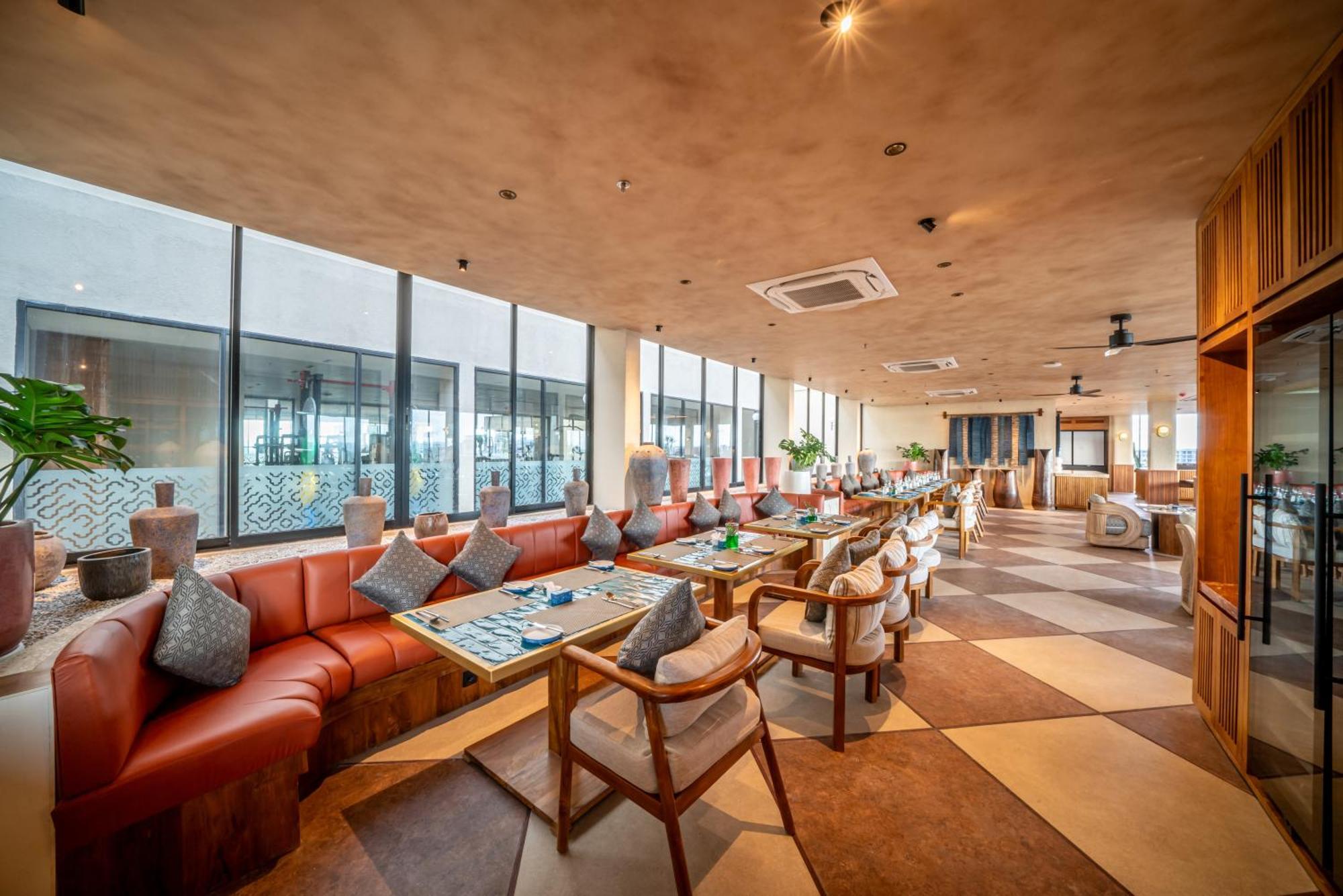Hotel Tui Blue Berawa And 5*