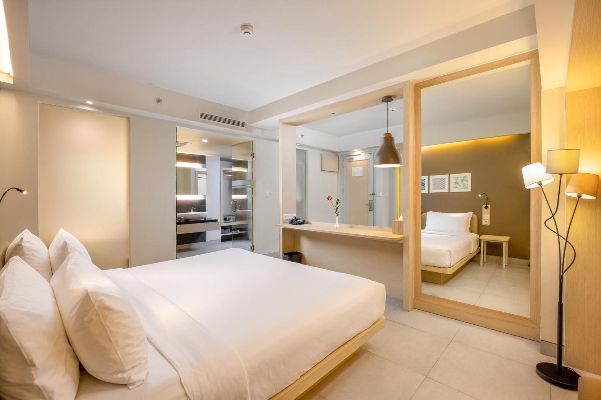 Sevn Hotel 4*