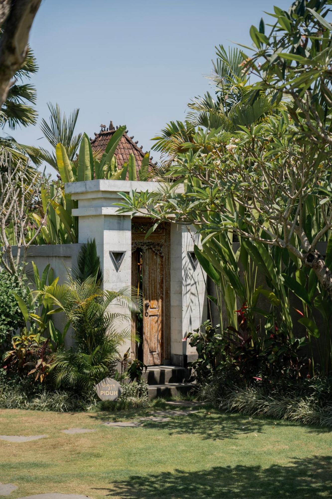 Aswanaya Resort 4*