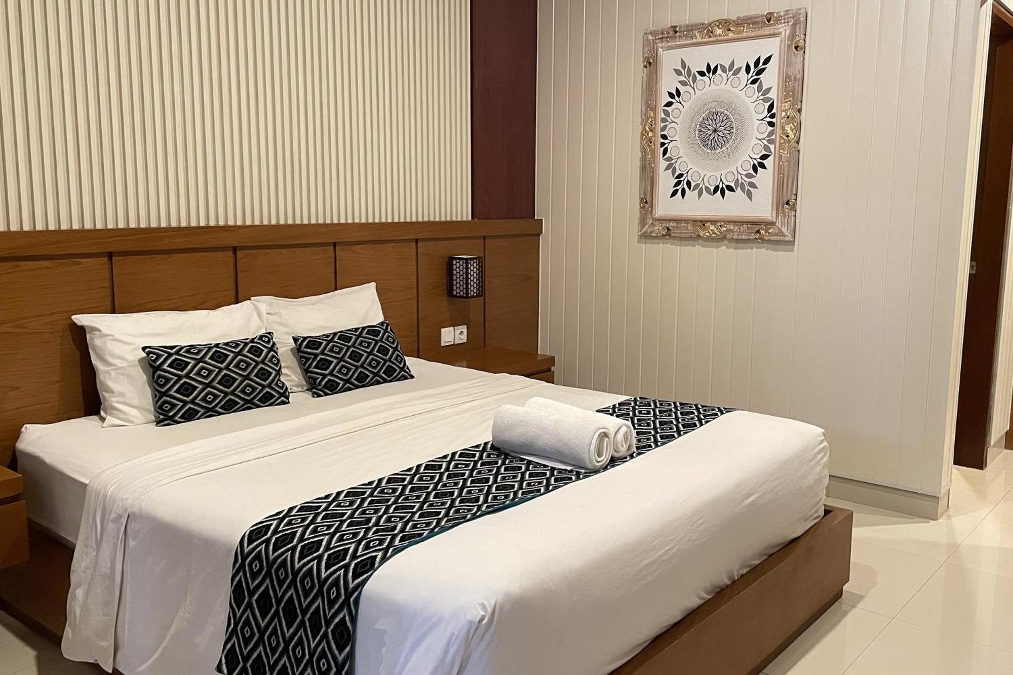 Singgah Hotel 4*