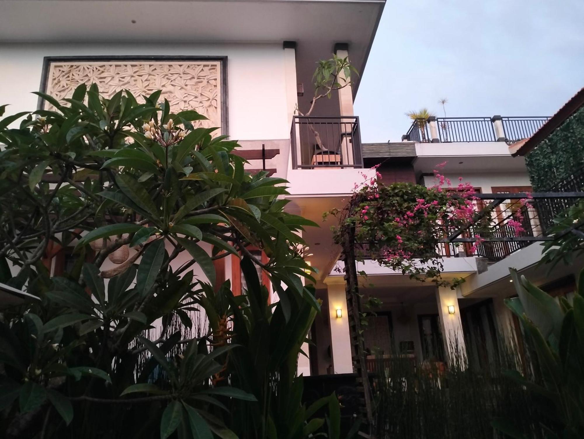 Villa Mandox Bali