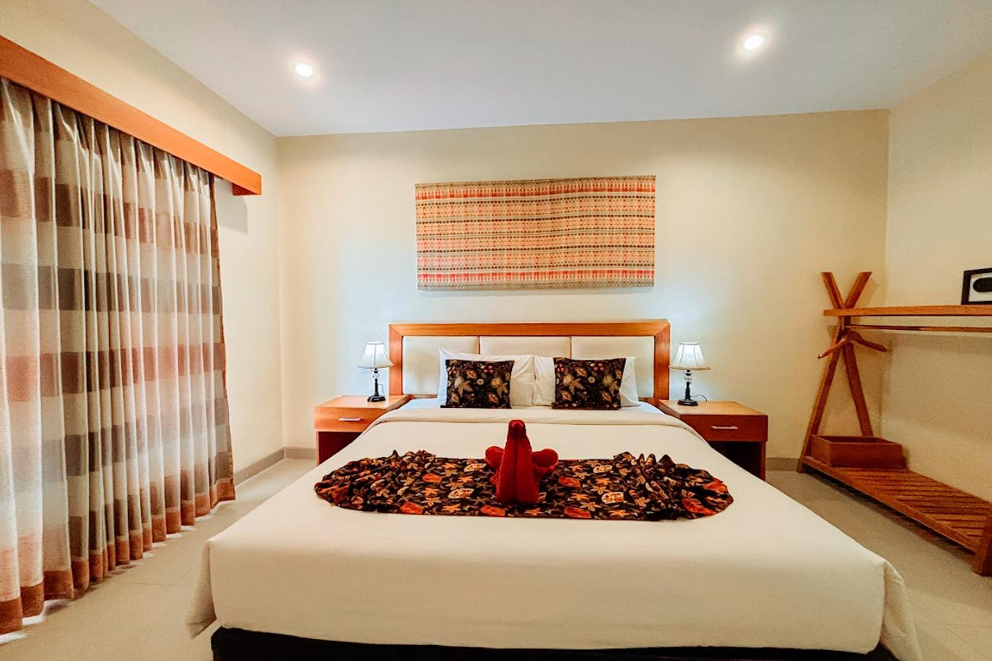 Kubu Petitenget Hotel