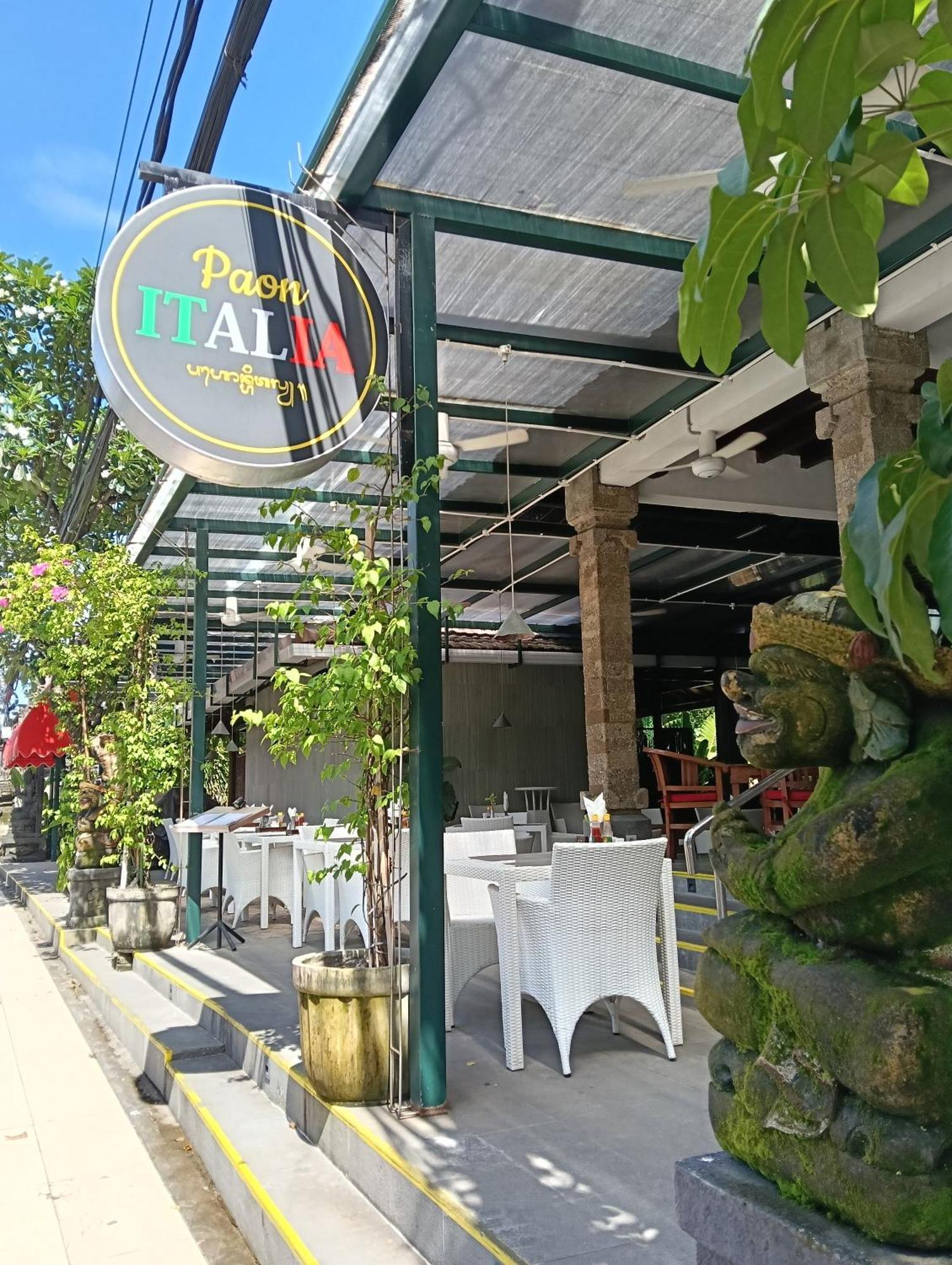 Sari Bunga Kuta Bali 3*