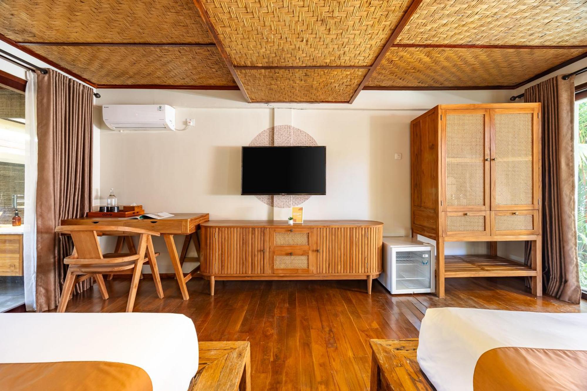 Hotel Cove Urbanest 4*