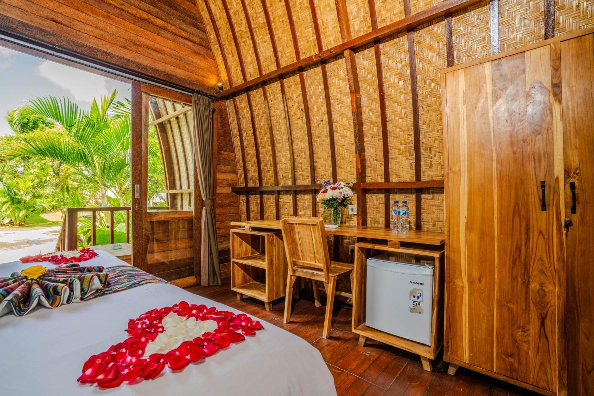 Lumbung Bukit Resort