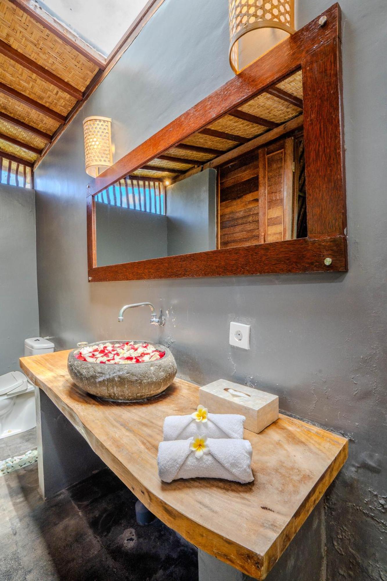 Lumbung Bukit Resort Uluwatu (Bali)