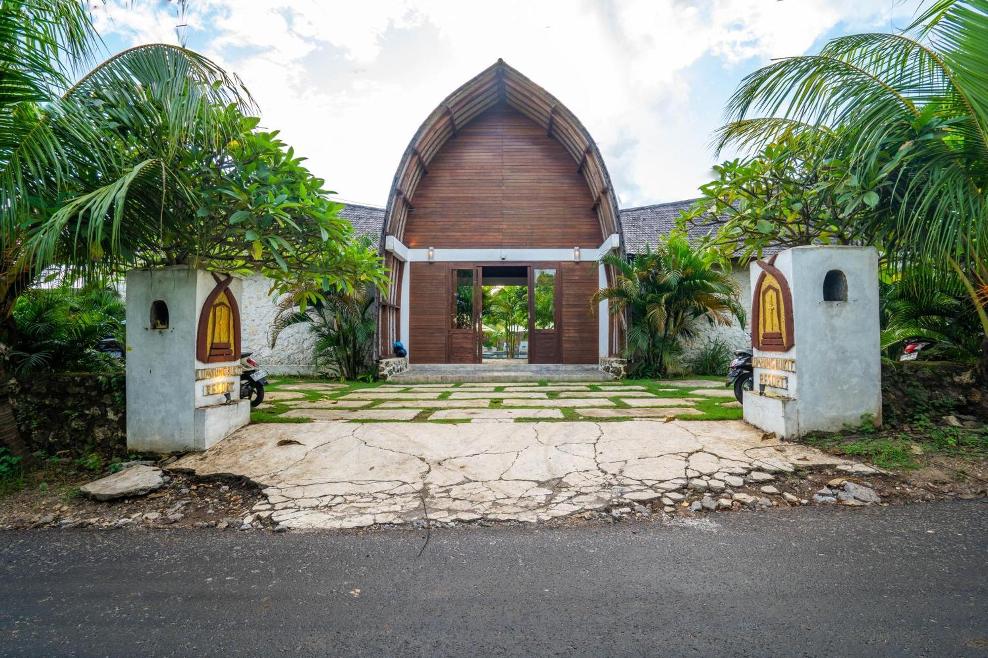 Lumbung Bukit 3*