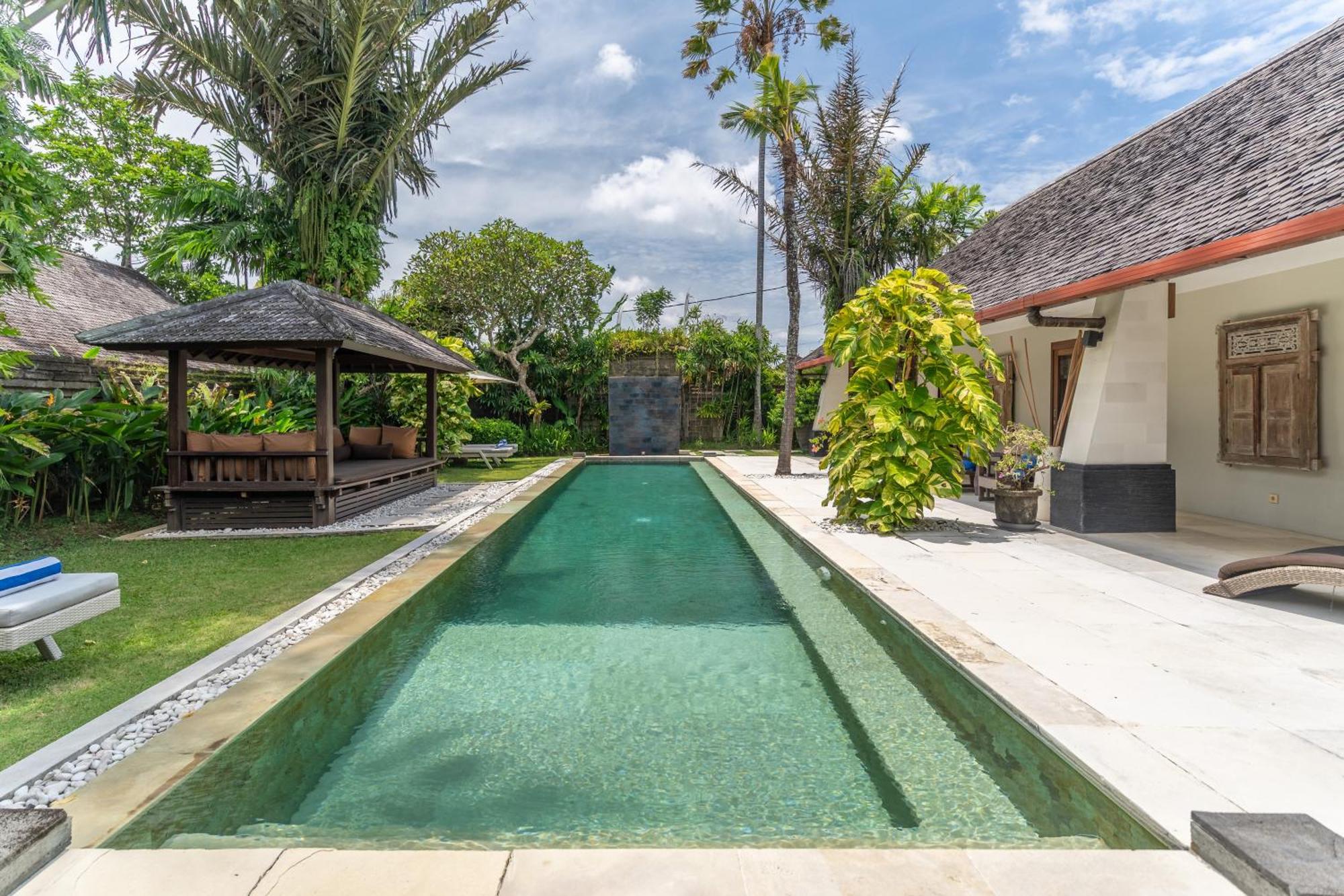 Anyar Estate Villa *
