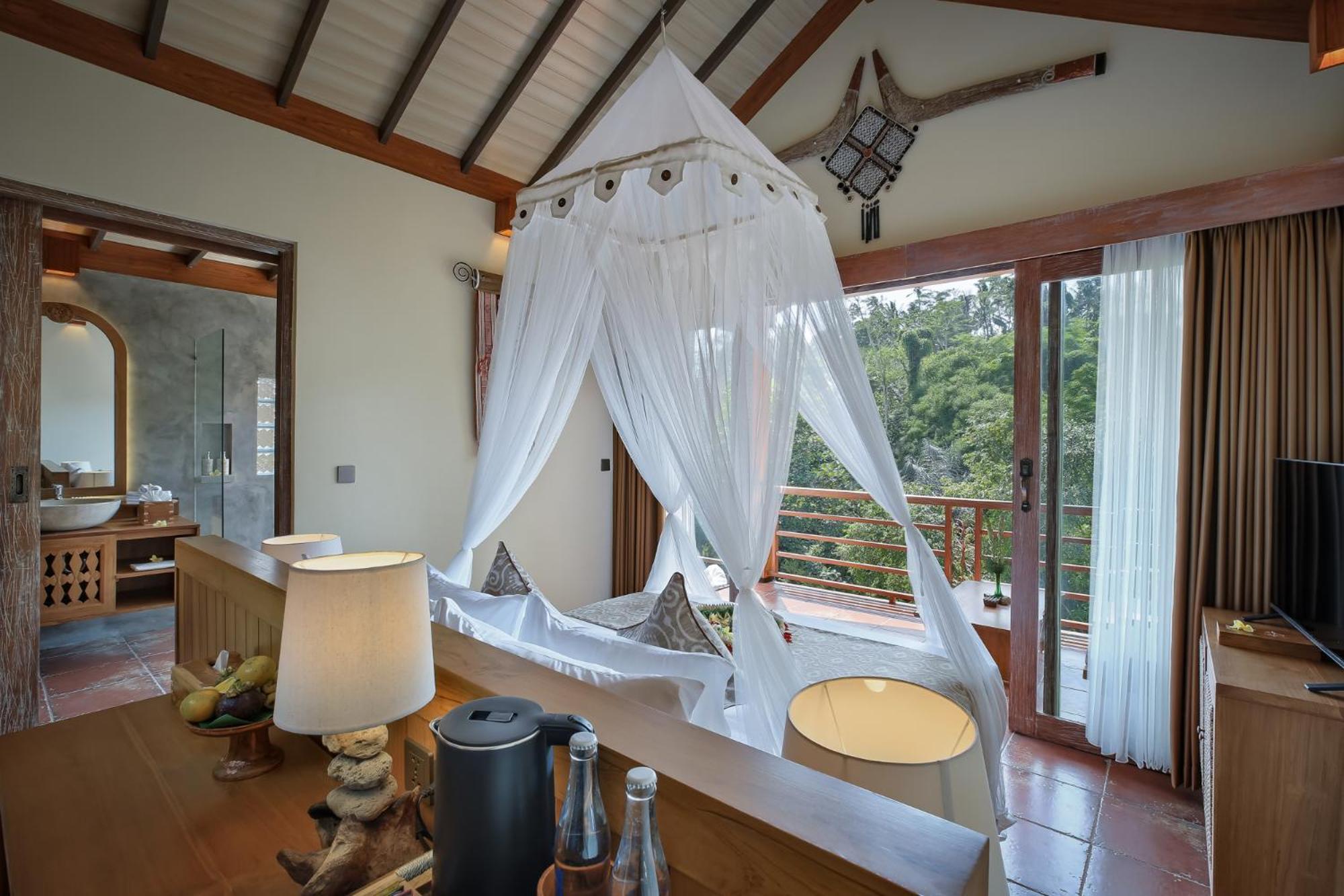 Harsa Sanctuary By Pramana Resort 4*