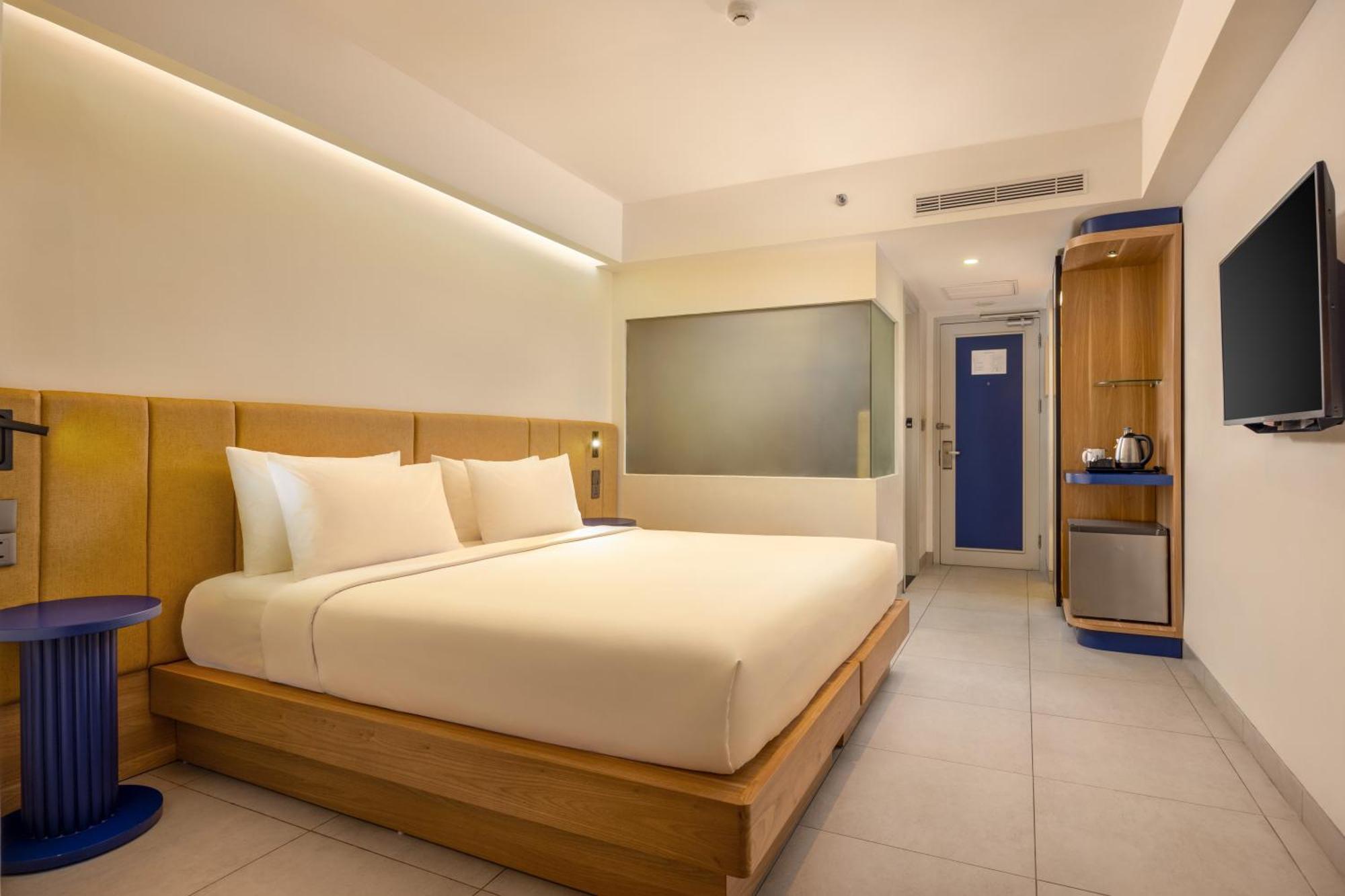 Sevn Hotel 4*