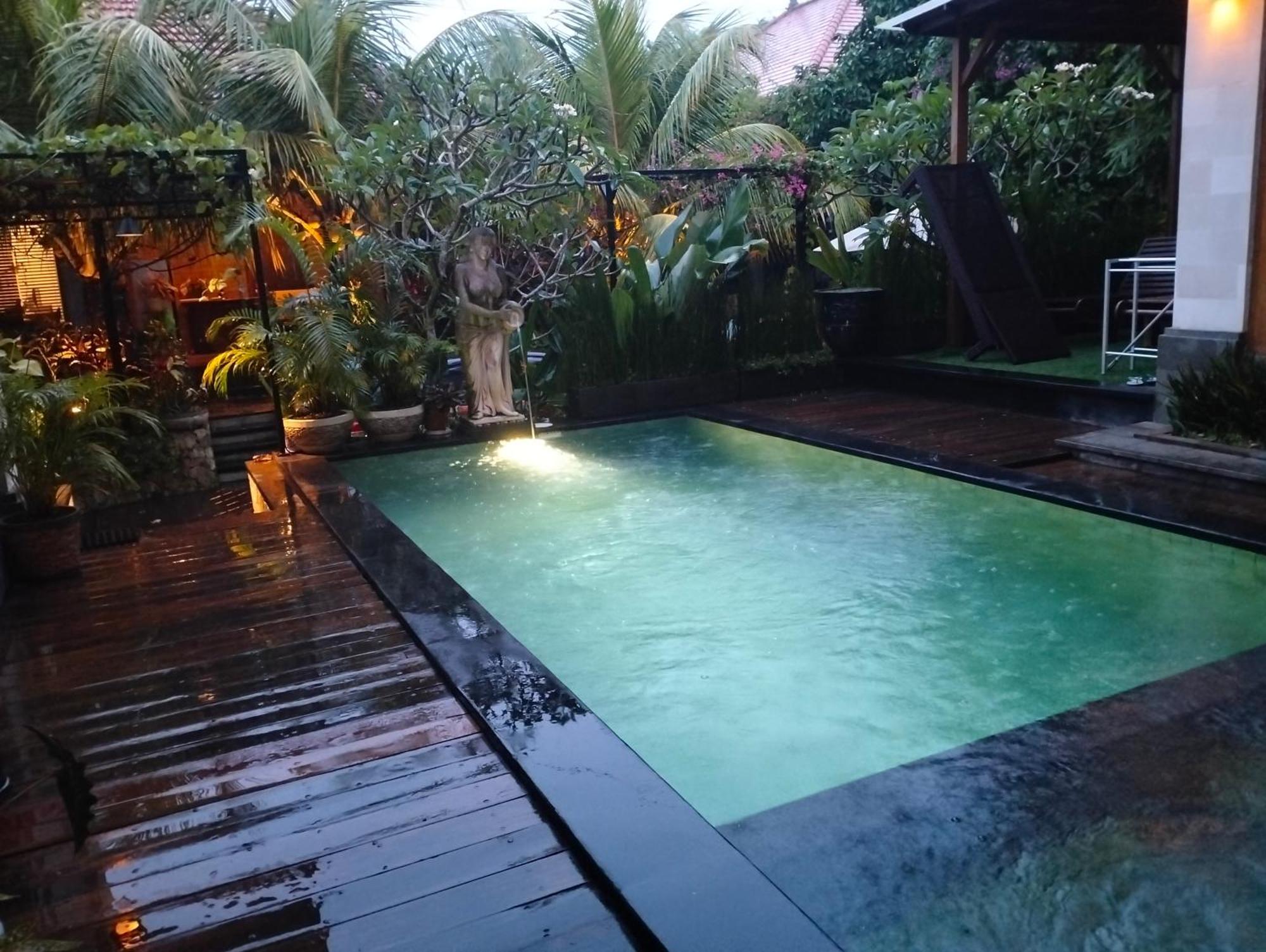 Villa Mandox Bali *