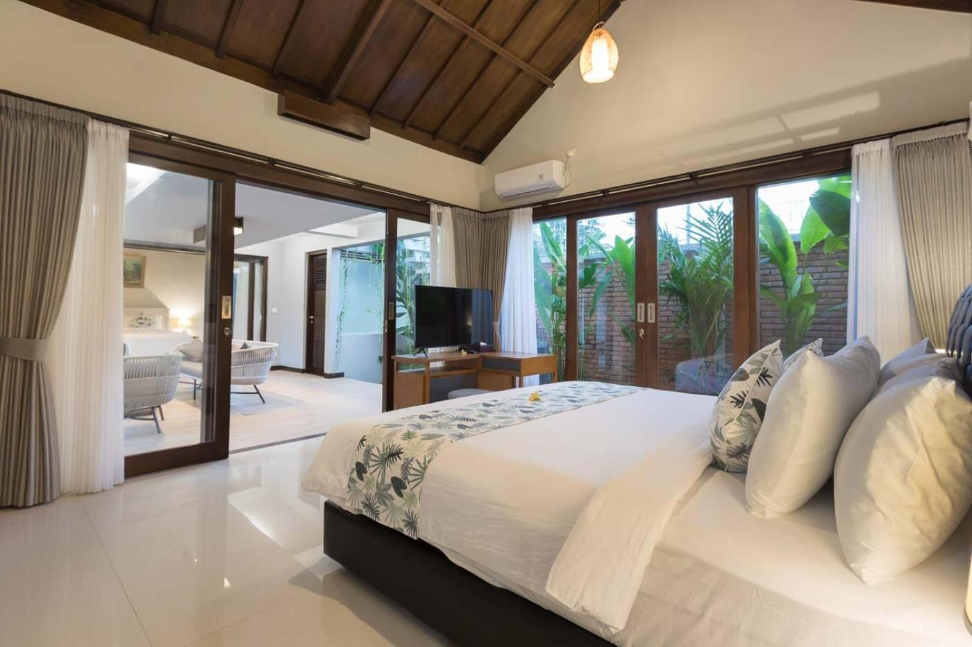 Ciwuwi Balangan By Nagisa Bali Villa