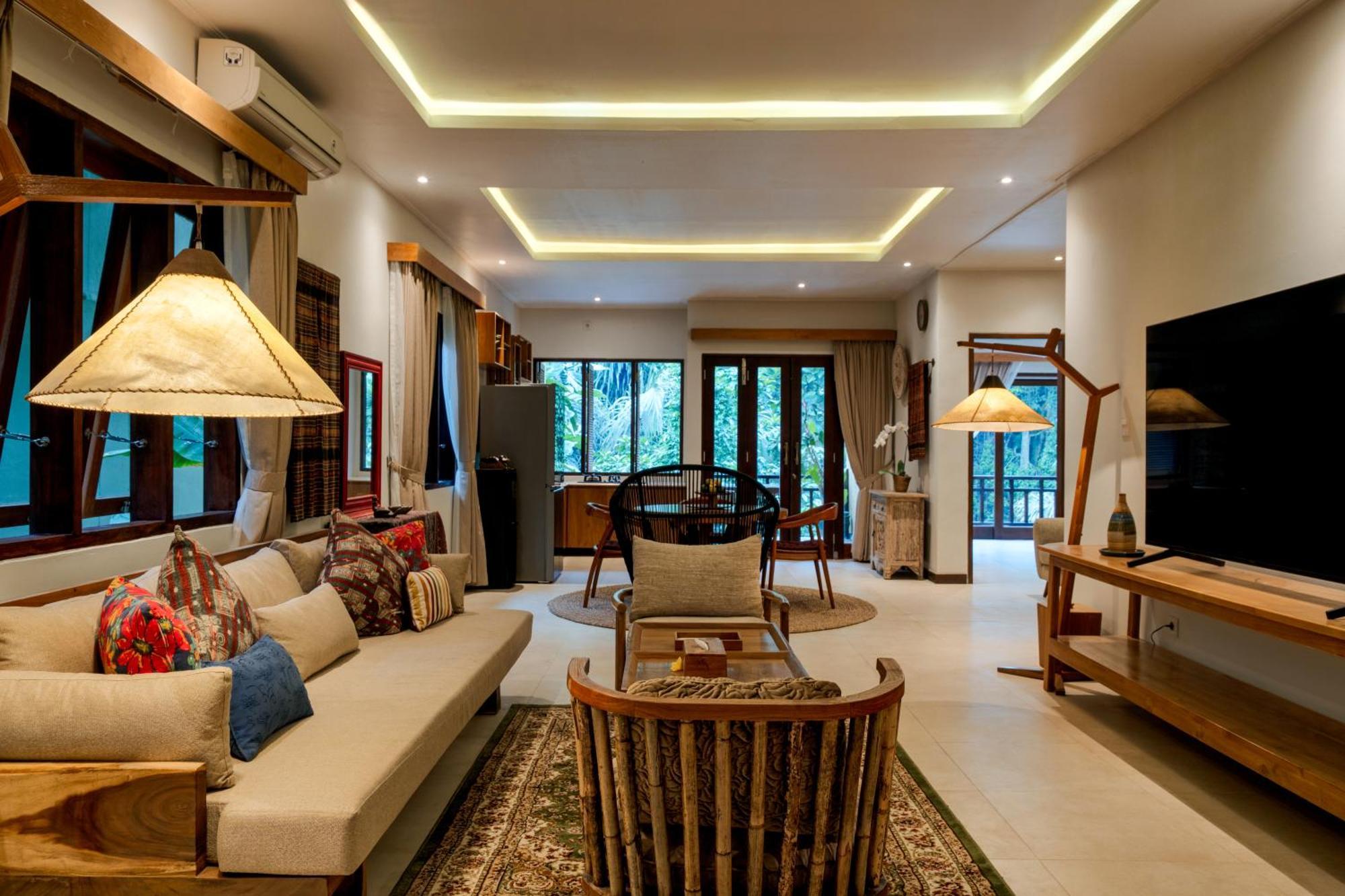 Vije Boutique & 4*