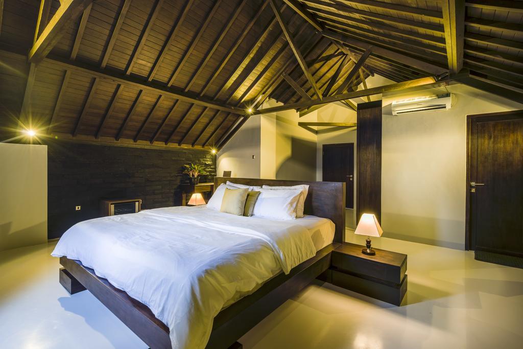 14 Palms Guest house