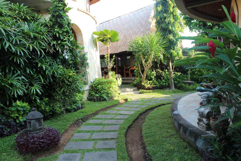 Dewani Umalas (Bali)