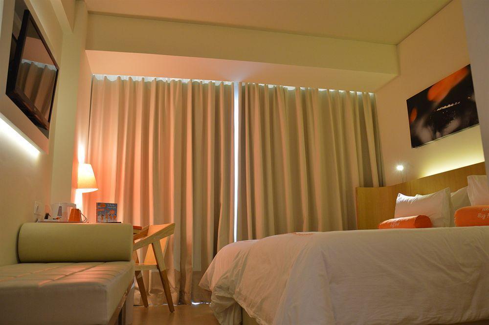 Hotel Harris Raya Kuta Bali 4*