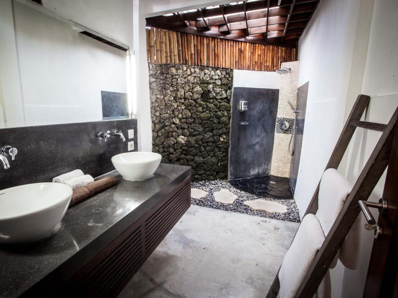 Pearl (adults Only) Hotel