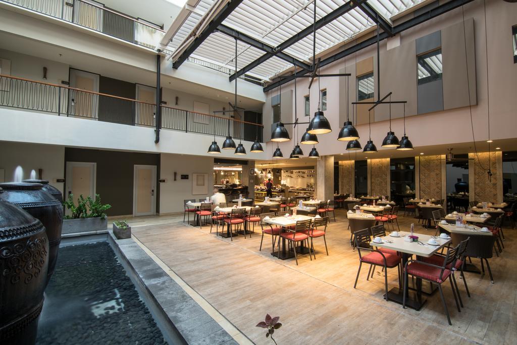 Hotel Sevn