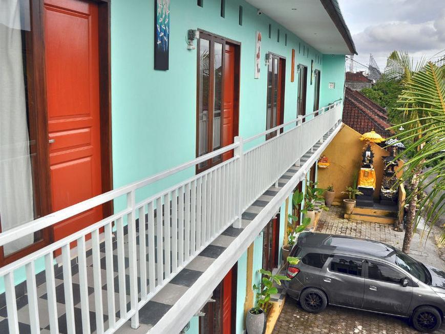 Ulunsuwi Hotel