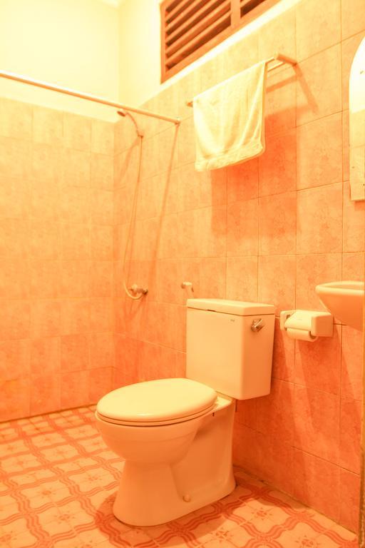Sari Indah Guest house 2*