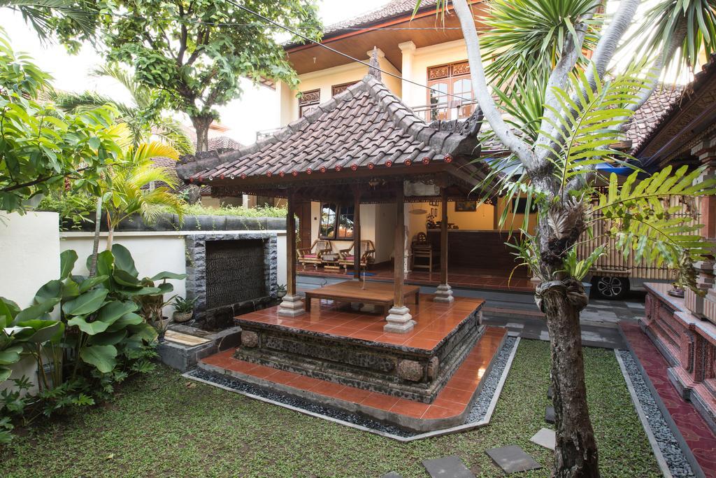 Sari Indah 2*