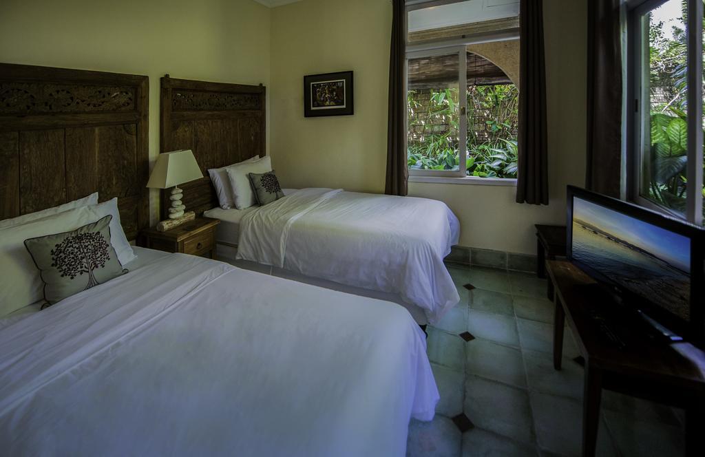 Anyar Estate Villa *
