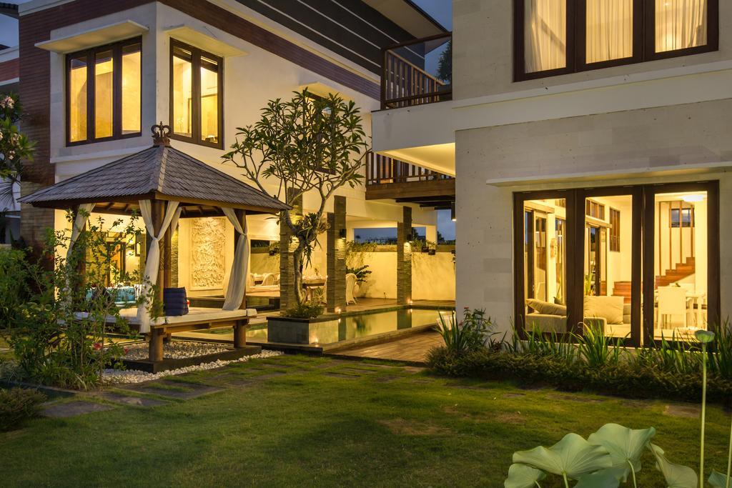 Club Corner By Nagisa Bali Villa