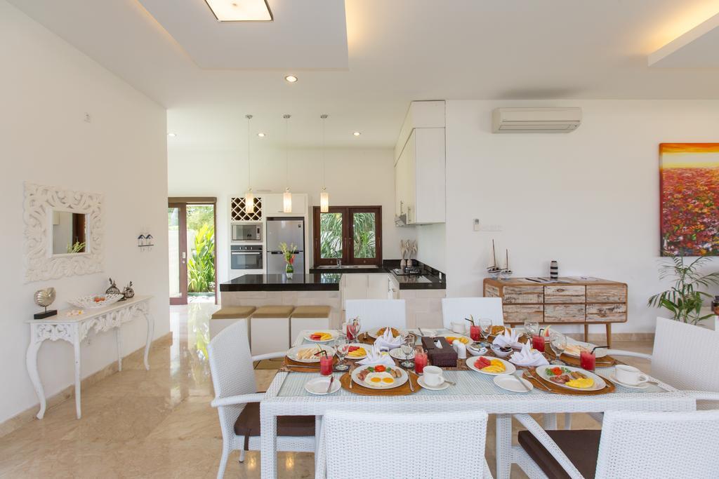 Club Corner By Nagisa Bali Villa