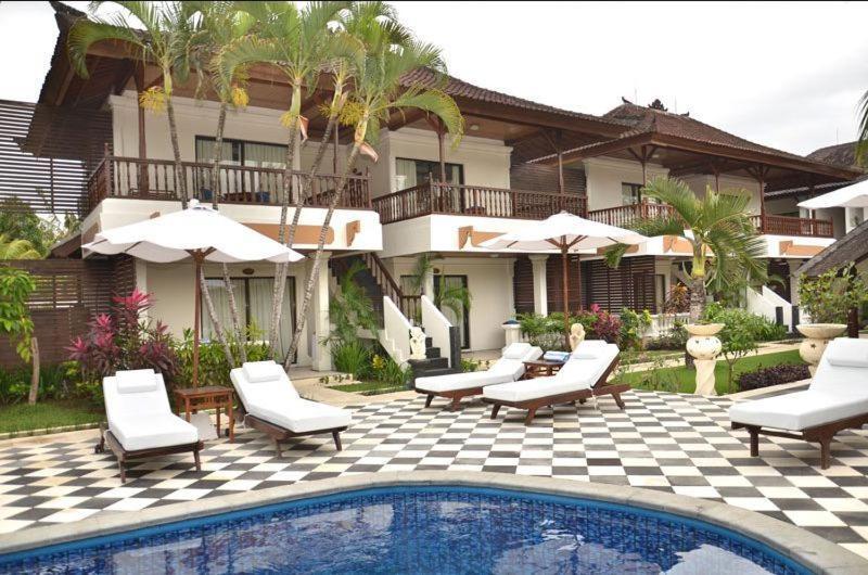 Bali Reski Seminyak (Bali)
