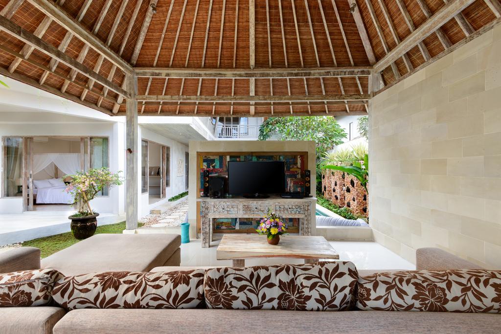 Adinda Balangan Beach Villa *