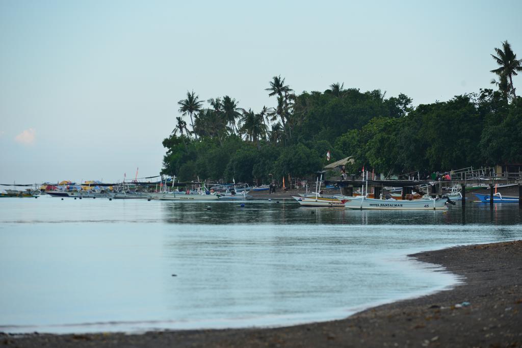 Funky Place Lovina (Bali)