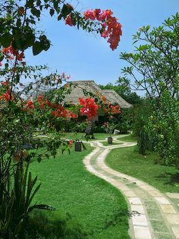 Holiday park Sunia Loka 3*