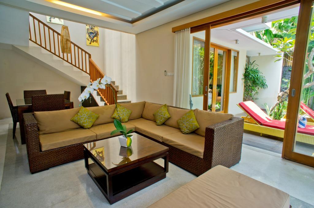 Villa Travis *