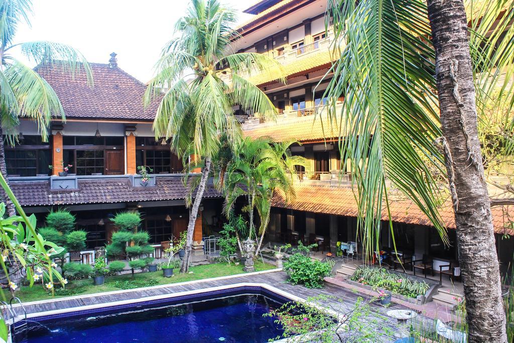 Hotel Puri Tanah Lot Kuta (Bali)