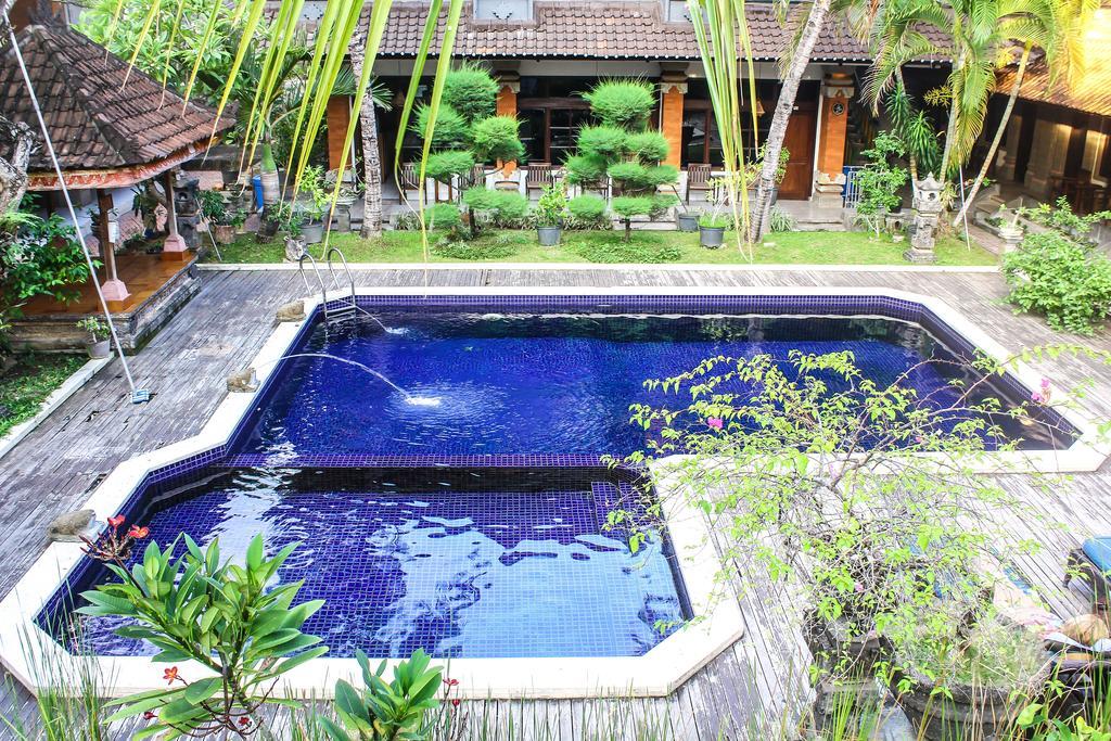 Hotel Puri Tanah Lot 3*