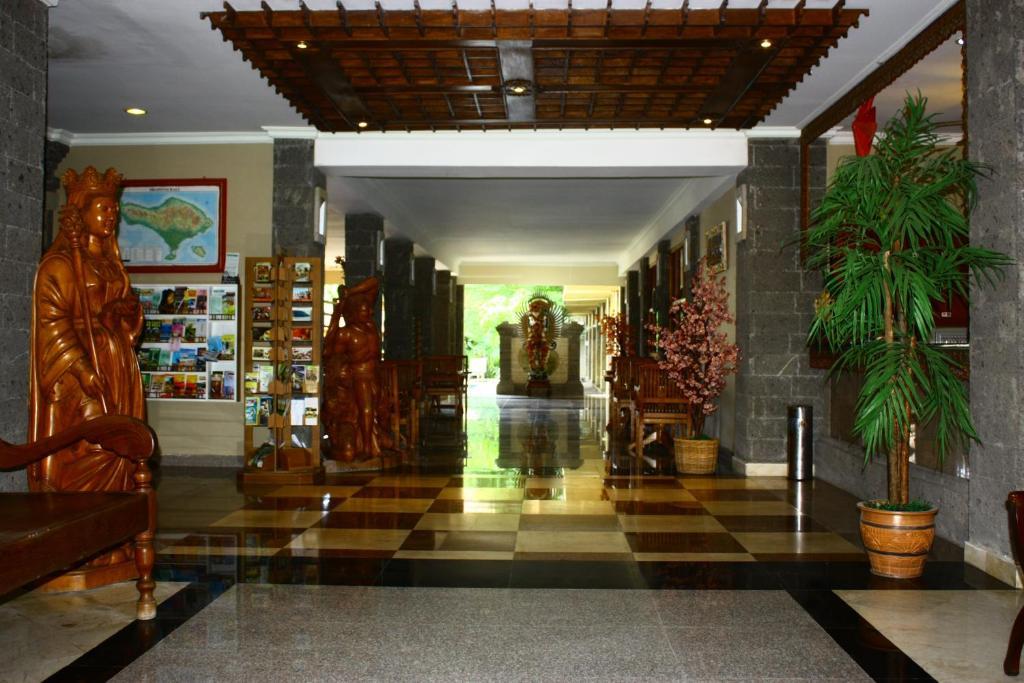 Hotel Taman Rosani & 3*