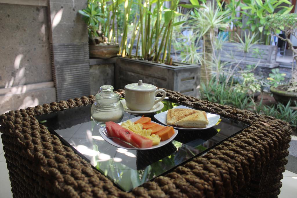 Letos Kubu Homestay Kuta (Bali)